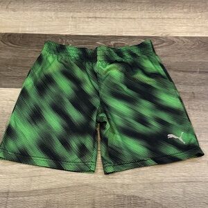 Puma Green and Black Athletic Shorts Boys sz 5